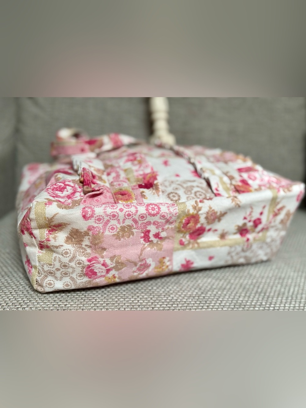 Ruffle 🌸 Floral Canvas Tote Bag Shoulder Bag Ivory Pink Brown Book sealed Bag - Picture 6 of 7